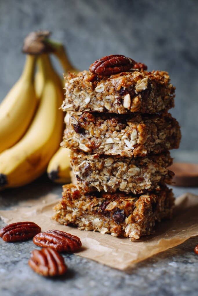 Baked Banana Oatmeal Bars